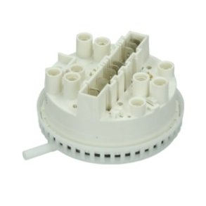 Pressostater og niveaukontroller