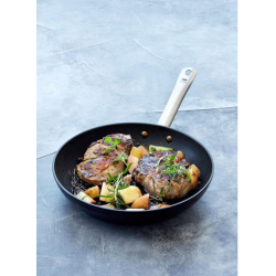 HOLM stegepande 28 cm i aluminium